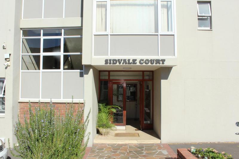2 Bedroom Property for Sale in Oostersee Western Cape